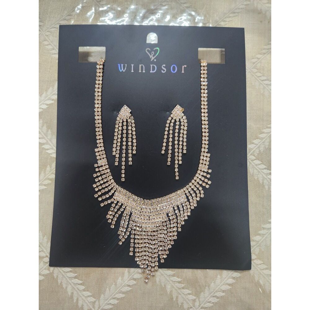 Windsor rainston necklace set